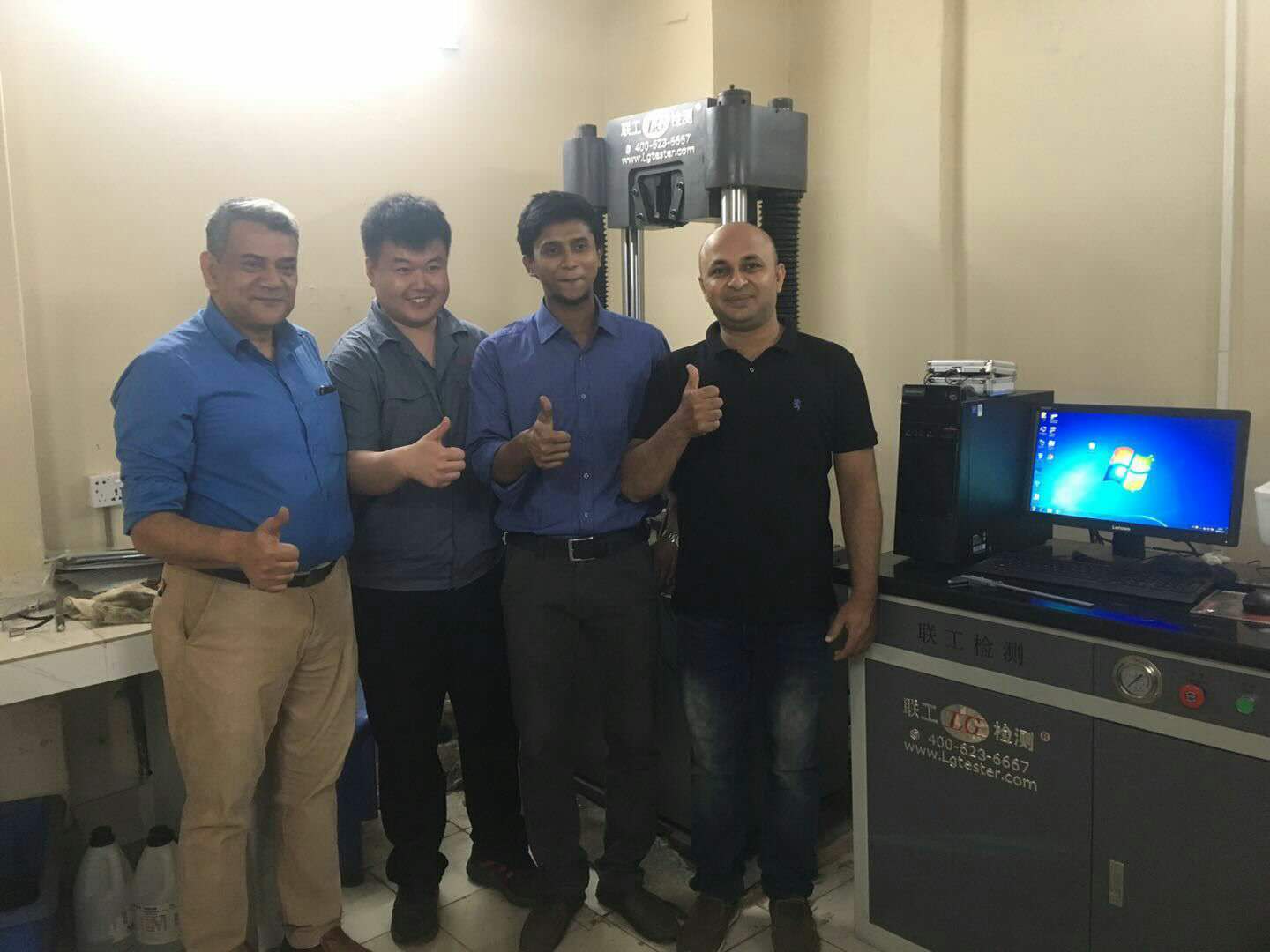 山东联工工程师到孟加拉客户试验室进行设备调试、维护